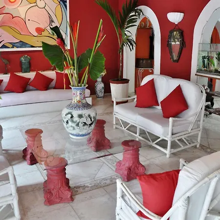 Casa Eden Hotel 2*